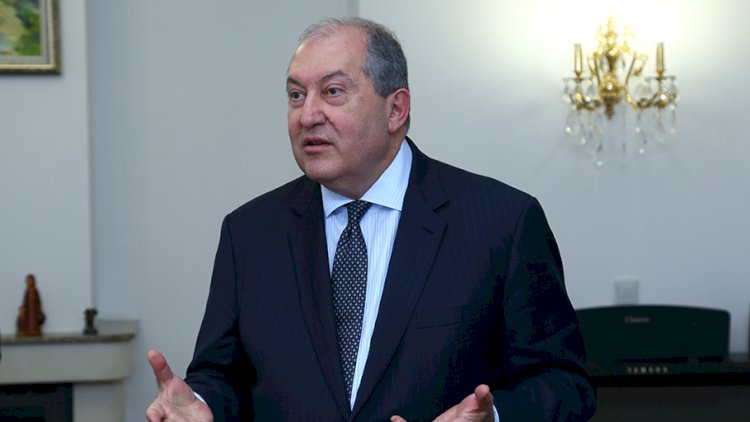    Ermənistan prezidenti ölkəsindəki böhrandan danışıb   