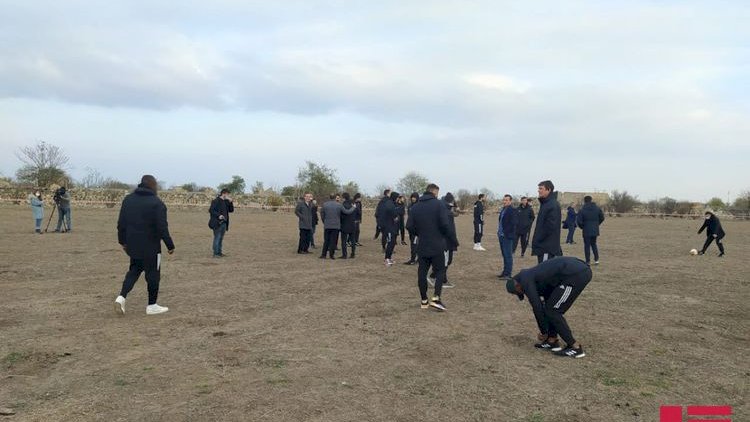    “Qarabağ” 27 ildən sonra Ağdamda simvolik futbol oynadı - Fotolar   