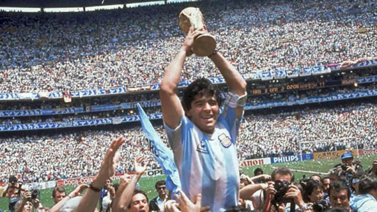    İspaniyalı futbolçu Maradonaya “pedofil“ dedi   - Qalmaqal