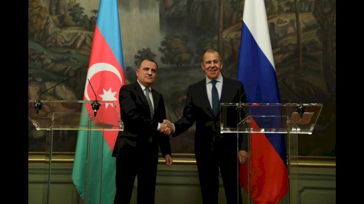    Sergey Lavrov və Ceyhun Bayramov arasında telefon danışığı olub   