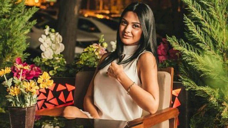    Polis Bakıda restoranda ad günü keçirən modeli cərimələdi   