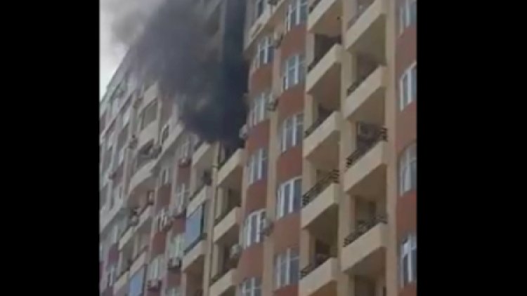    Bakıda 18 mərtəbəli binada yanğın oldu   