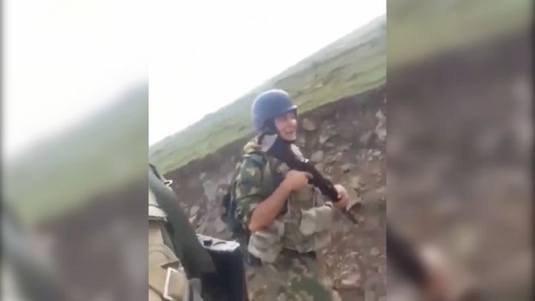    Şəhid Xudayar Yusifzadənin ifasında növbəti xalq mahnısının görüntüləri yayıldı - Video   