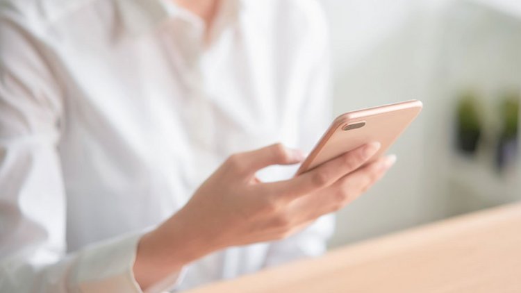    SMS-lə küçəyə çıxmaq icazəsinin müddəti 3 saat olacaq   