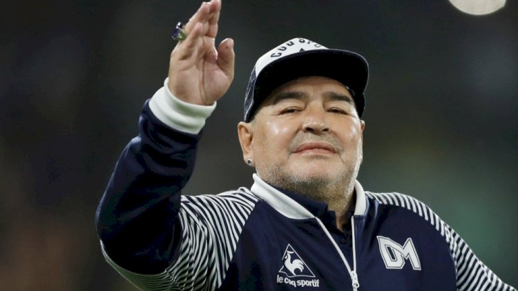    Maradonayla bağlı maraqlı fakt: hər ay 100 min avro xərcləyib   