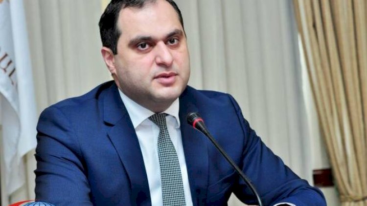    Erməni vəkillər də Paşinyanın istefası tələbinə qoşuldu   