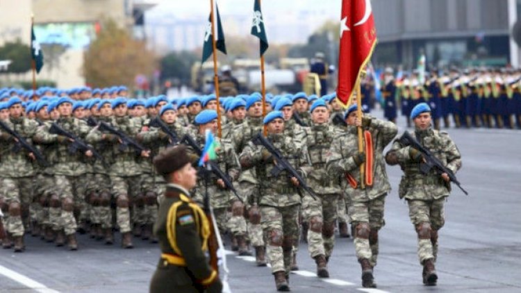    “Qəhrəman komandolarımız millətimizin sevgisini və salamlarını çatdırmaq üçün Bakıdadır!” - Türkiyə MN   
