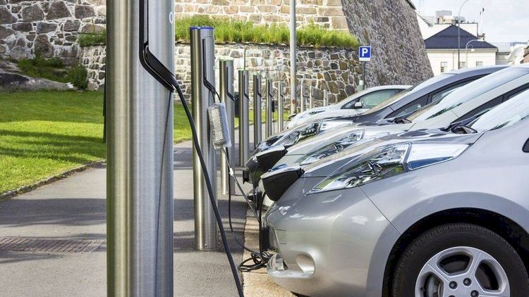    Azərbaycanda elektromobil bazarı -   Qanunvericilik rəsmi idxalçını stimullaşdırmır