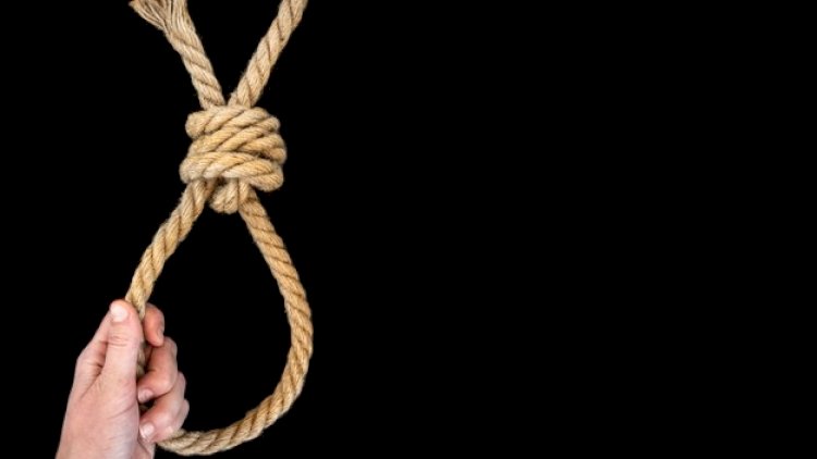    Təcavüzdə günahlandırılan yazıçı intihar etdi   