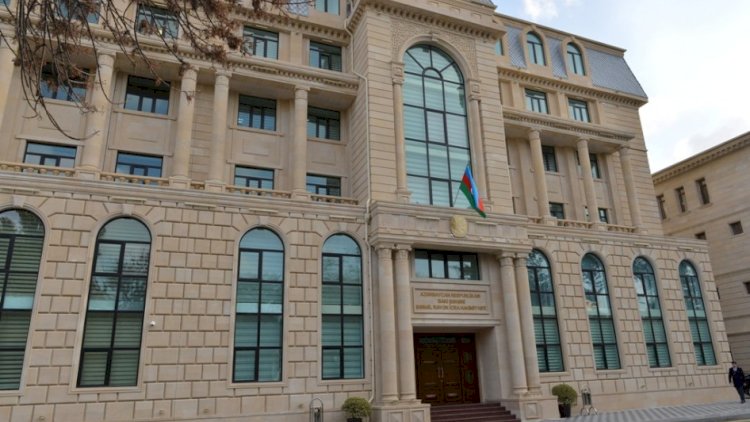    Nazirin işdən qovduğu şəxslə dövlət qurumu müqavilə bağladı   