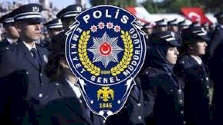    Aktyor onu təhqir edən izləyicisini polisə verib -   Foto