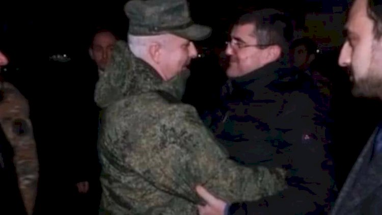   Bu qucaqlaşmanın arxasında nə dayanır?   