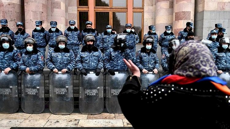    Erməni müxalifəti Paşinyanın istefası tələbi ilə ölkə üzrə tətilə hazırlaşır   