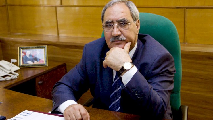    Yeni ofislə təmin olunan partiya sədri:   “Burada qiymət xeyli aşağıdır”