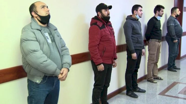    150 manata saxta icazələr verən dəstə tutuldu    