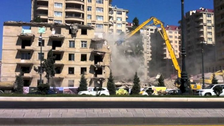    Bakıda bu binalar söküləcək   