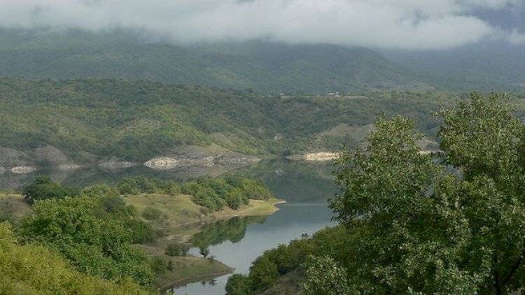    Ermənistan su elektrik stansiyasını və 30 hektar bağ sahəsini Azərbaycana qaytarır   