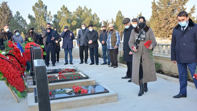    İradə Gülməmmədova şəhid ailələri ilə görüşdü   
