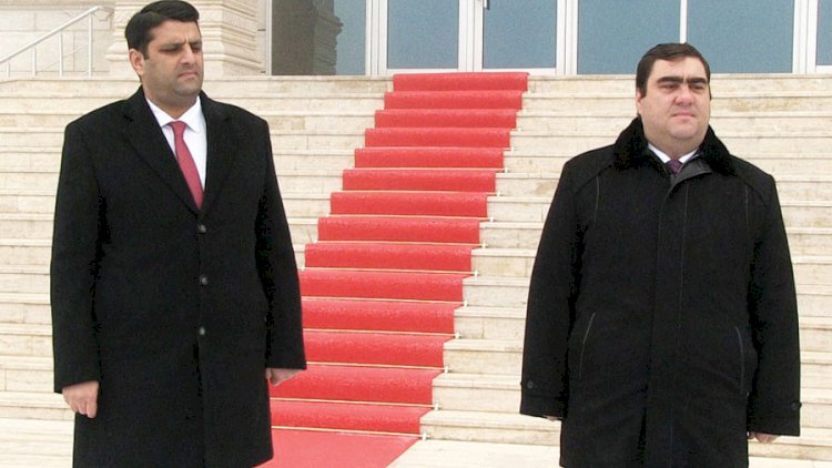    Vasif Talıbovun oğlu hədiyyə payladı   