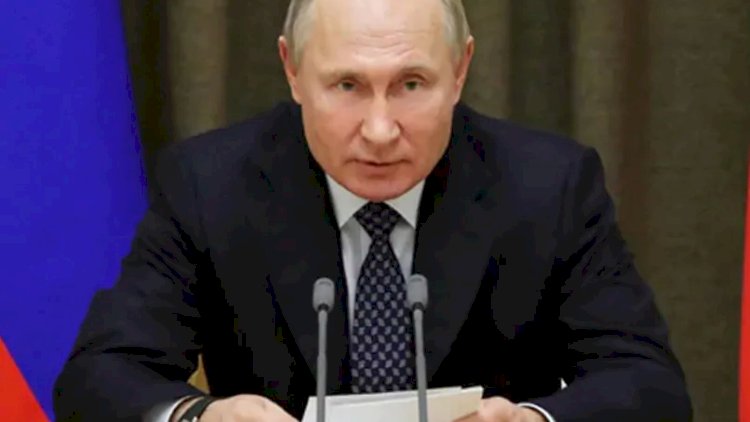    Putinin ən uzun Yeni il təbriki   