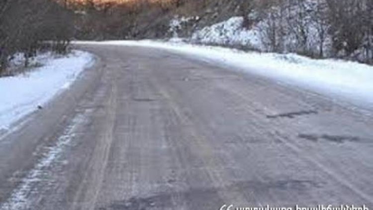    Ermənistan çətin vəziyyətə düşdü: Yollar bağlandı   