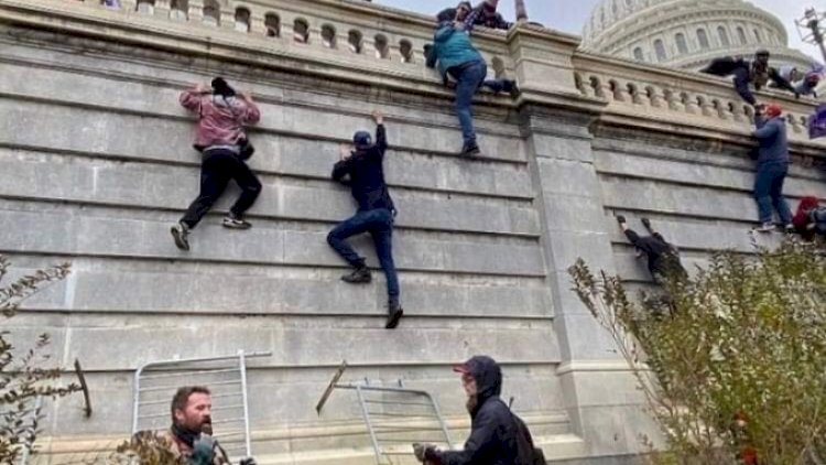    “Amerikada dərin dövlət olsaydı, Trampa anladardı ki...” -   Politoloq