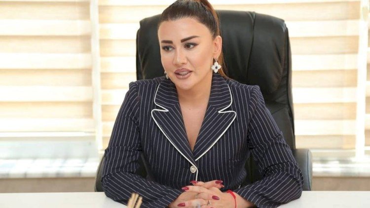    Fatimə oğlunun qadağalarından danışdı:   “Geyimimə qarışır“