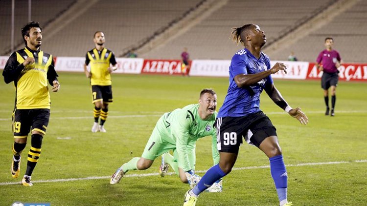    “Qarabağ“ın keçmiş futbolçusu dəli olub   