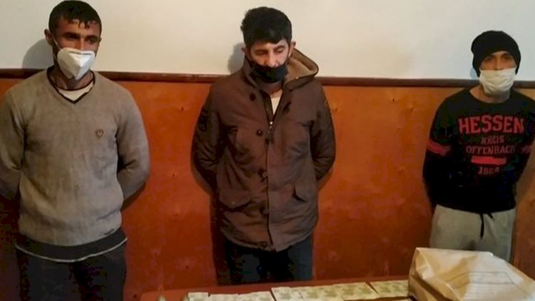    Saxta dollar satan şəxs tutuldu   