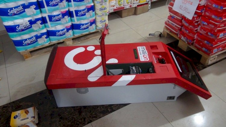    “E-manat“ və “MilliÖn“dən külli miqdarda pul oğurlandı   