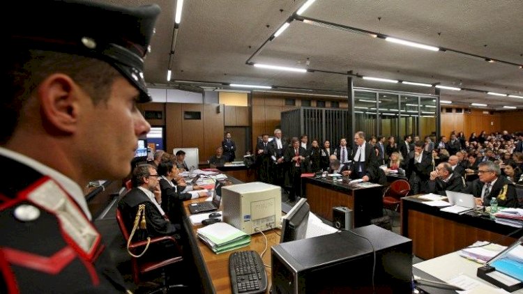    Mafiya üzərində böyük məhkəmə prosesinə start verildi   