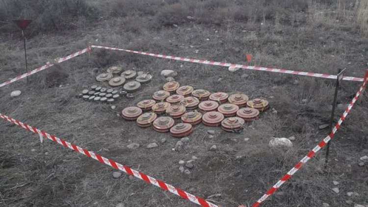    Ermənilərin ərazilərimizdə basdırdıqları hərbi sursatlar, minalar aşkarlandı   - Fotolar
