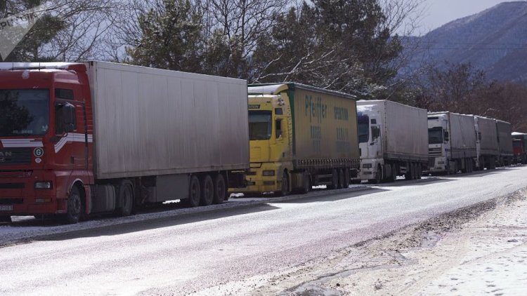    Ermənistanda yollar bağlandı   