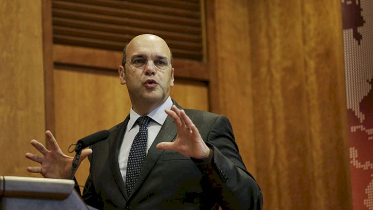    Nazir virusa yoluxdu   