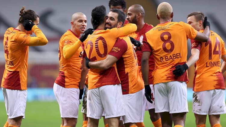    “Qalatasaray” darmadağınla qalib gəldi   