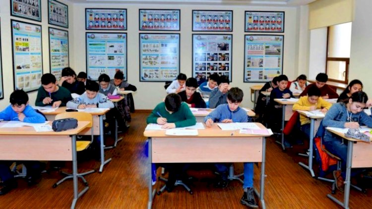    Nazir məktəblərin açılacağı tarixi elan etdi   