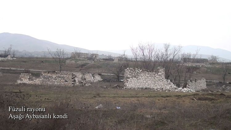    Füzulinin Aşağı Aybasanlı kəndi - Video   