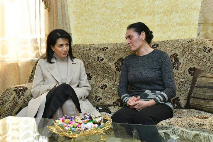Paşinyanın arvadı bu hərəkətləri ilə erməniləri qıcıqlandırır -  Foto