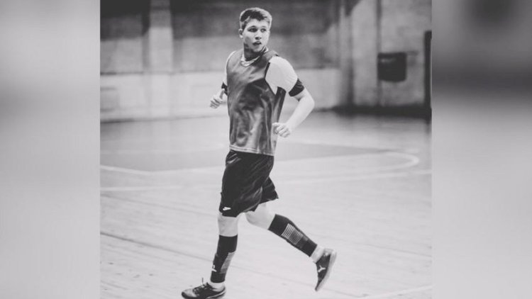   22 yaşlı rus futbolçu qətlə yetirildi   