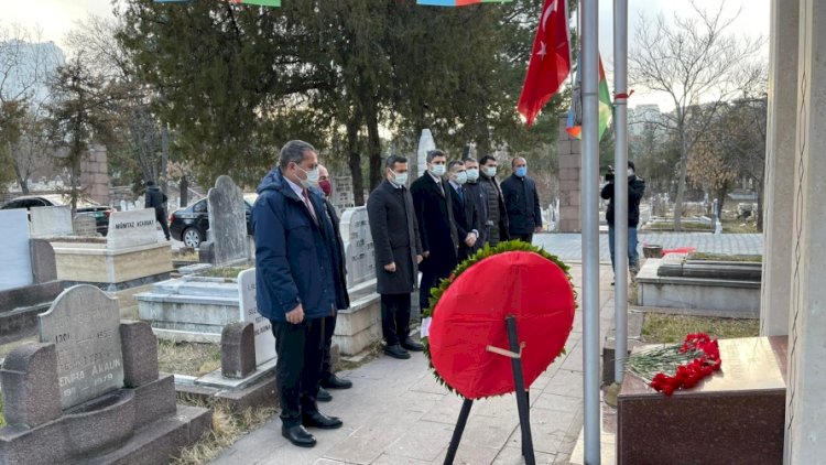    Məhəmməd Əmin Rəsulzadənin məzarı ziyarət edilib   