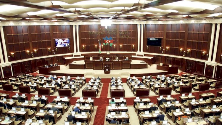    Milli Məclisin sədri və deputatların maaşı açıqlandı   - RƏSMİ