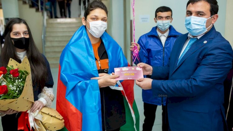   Şəhid övladlarının hesabına 5000 manat köçürüləcək   
