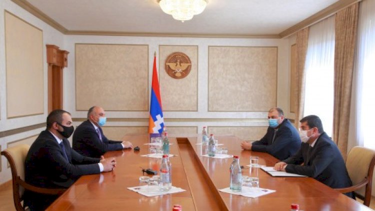    Ermənistanın müdafiə naziri ruslara təşəkkür etdi   