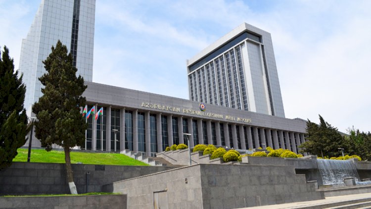    Deputatlar bu gün toplaşır   