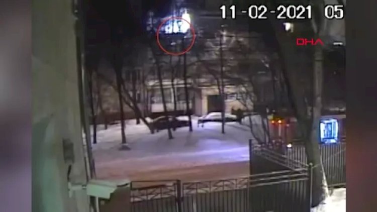    Yanğından qurtulmaq istəyən polis özünü 4-cü mərtəbədən aşağı atdı   