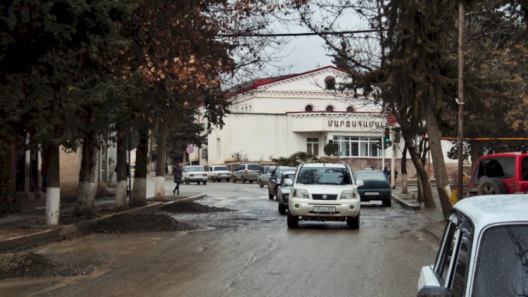    Azərbaycan faşist Njdenin Xocavənd şəhərindəki heykəlini sökdürdü -   Foto