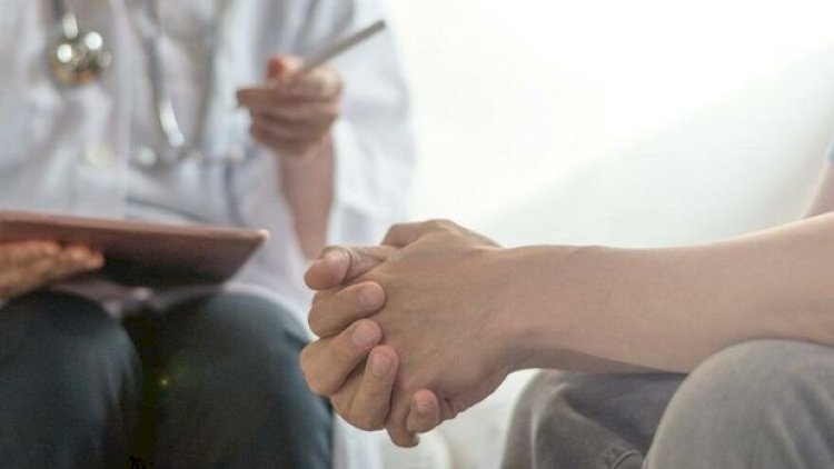    Gülhanə xəstəxanasının həkimi: “Koronavirus sonsuzluğa səbəb olur”   