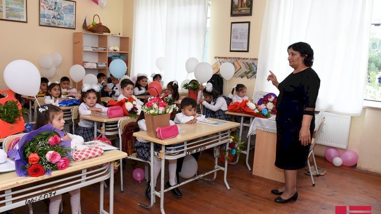    Şagirdlərin elektron yerdəyişməsinə yenidən start verilir   