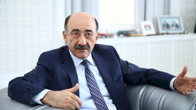    Əbülfəs Qarayev ölkədən niyə çıxmaq istəyib?    