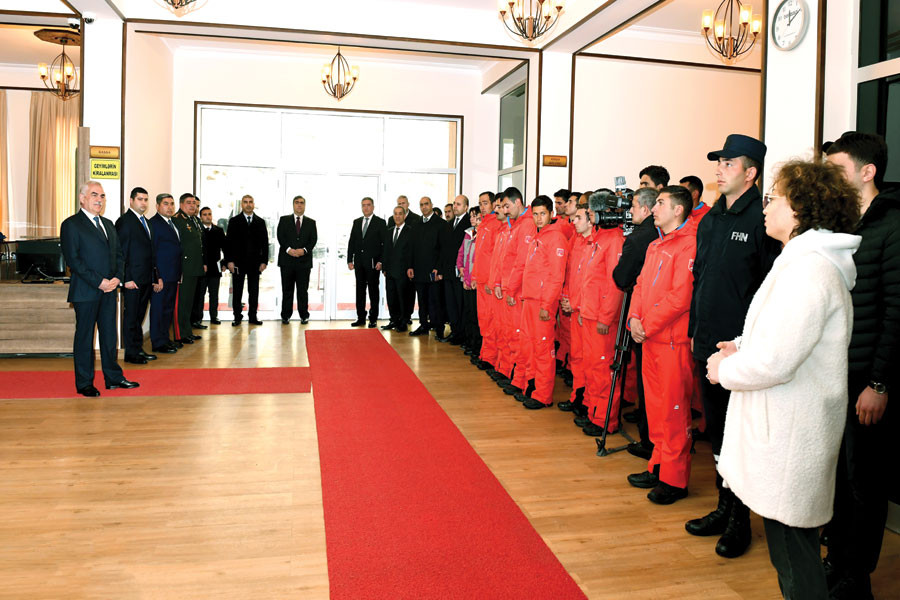 Vasif Talıbov və oğlu əyləndi – Maraqlı görüntülər  
